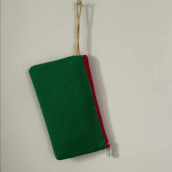 Indian Irkal Green Striped Clutch with Red Accents - Picture 3 of 8